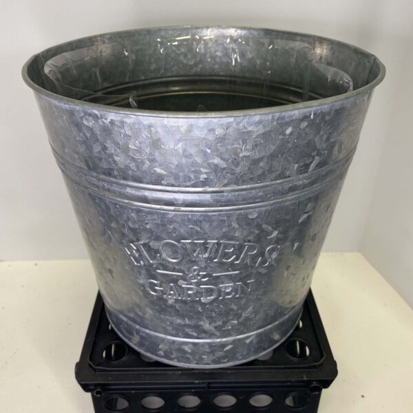 8" Pot Cover (Metal)